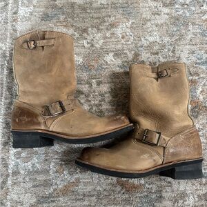 Frye Women's Tan Leather Ankle Boots